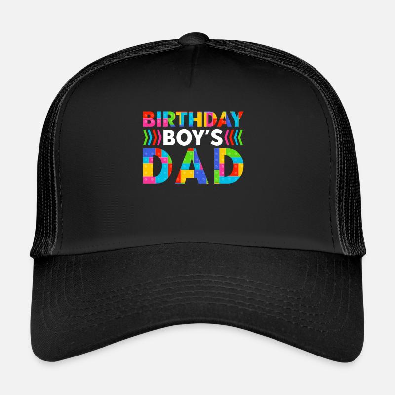 Le père d’un garçon d’anniversaire construit des blocs de construction Casquette trucker 