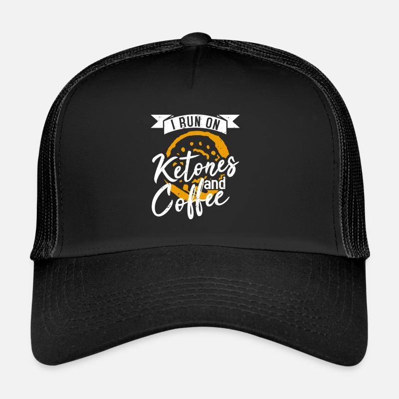 ICH LAUFE MIT KETONEN UND KAFFEE Trucker Cap