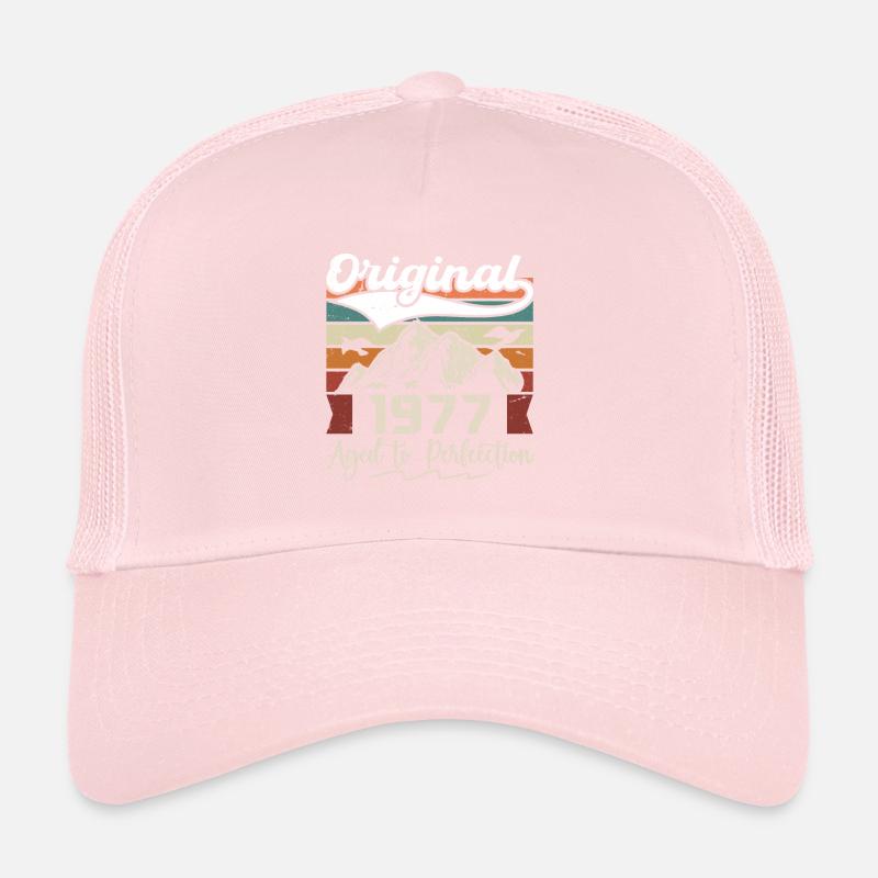 1977 - Gift born in 1977 Trucker Cap