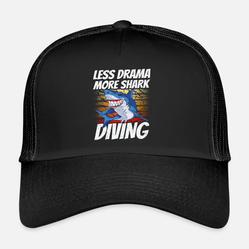 Moins de drame Plus de plongée avec les requins Plongée avec les requins Casquette trucker 