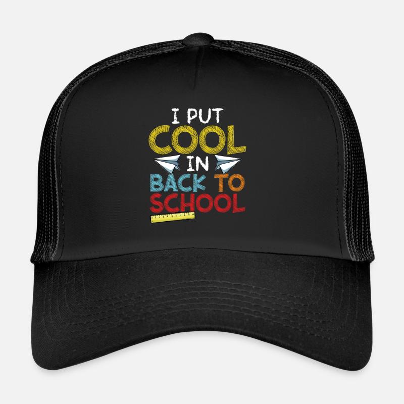 I made back-to-school cool Trucker Cap