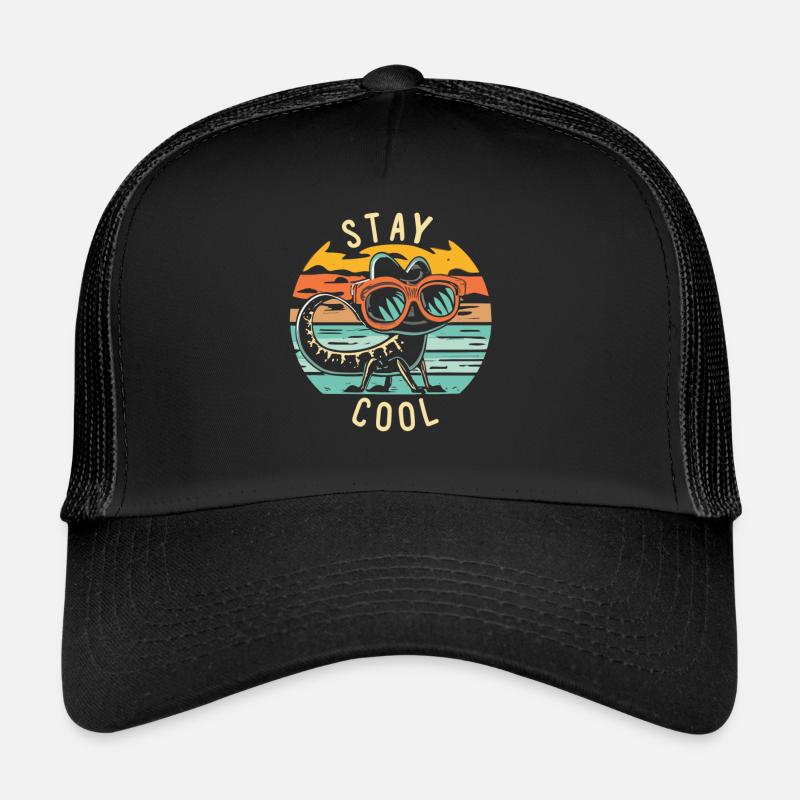 Retro lizard with sunglasses Trucker Cap