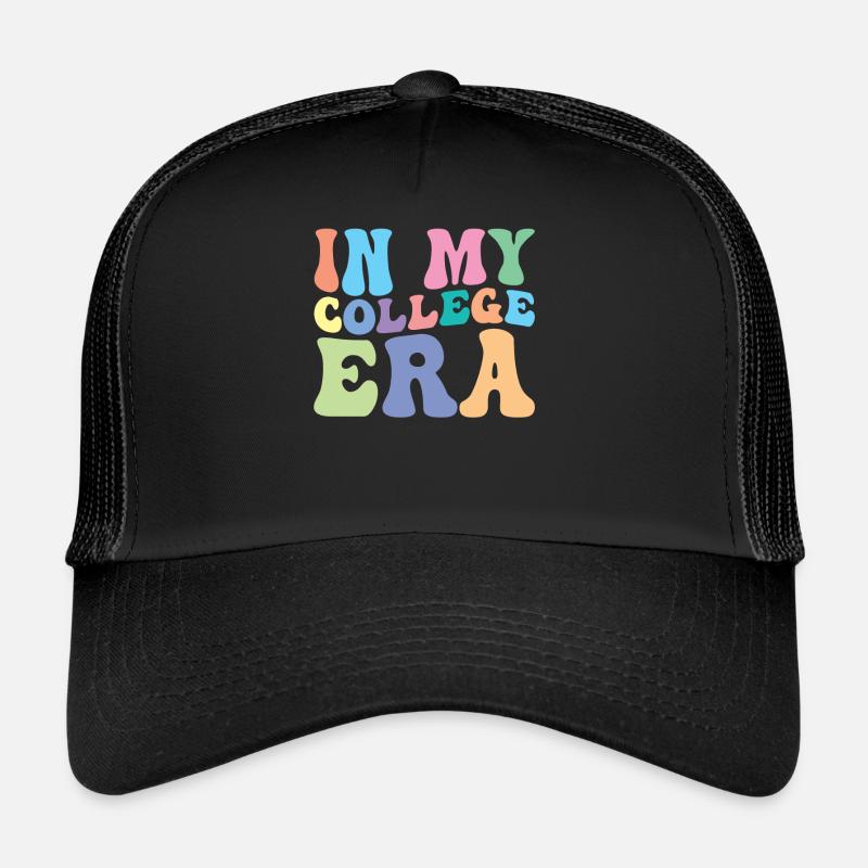 Hochschule Retro Groovy Student Trucker Cap