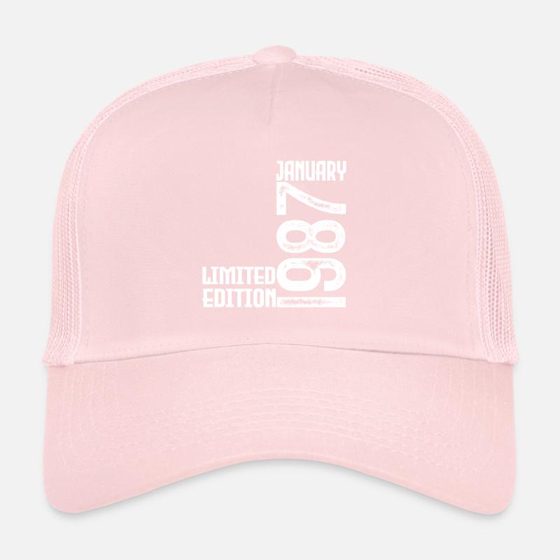Cadeau Anniversaire Janvier 1987. January 1987. Casquette trucker 