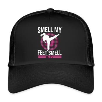 Karate Girl Martial Arts Women Karate Kick - Trucker Cap - Schwarz/Schwarz - Vorne