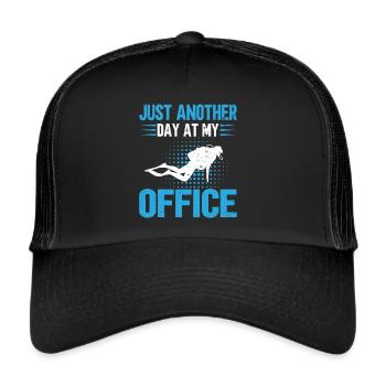 Diving Diver Ocean Lovers - Trucker Cap - black/black - Front