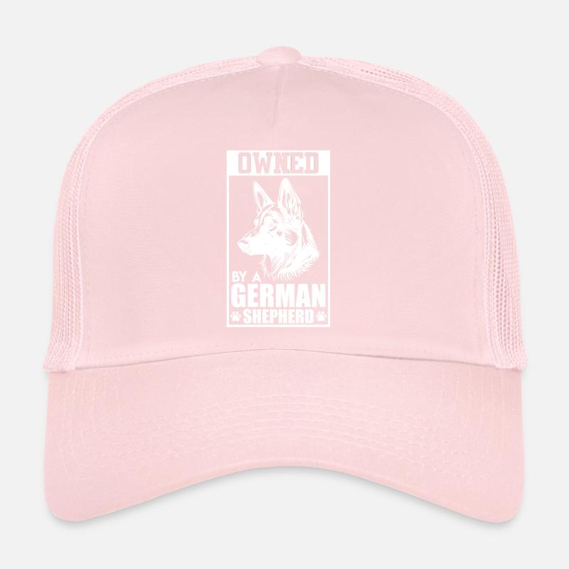 Deutscher Schäferhund OWNED BY GERMAN SHEPHERD Trucker Cap