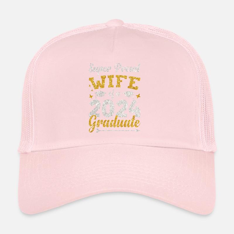 Fière épouse d’un étudiant diplômé de l’université 2024 Casquette trucker 