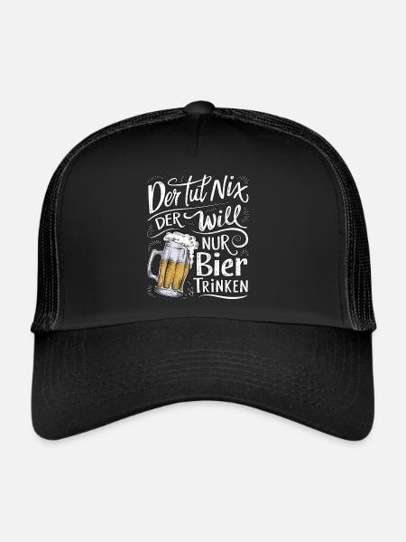 He doesn't do anything, he just wants to drink beer - Trucker Cap - black/black - Front