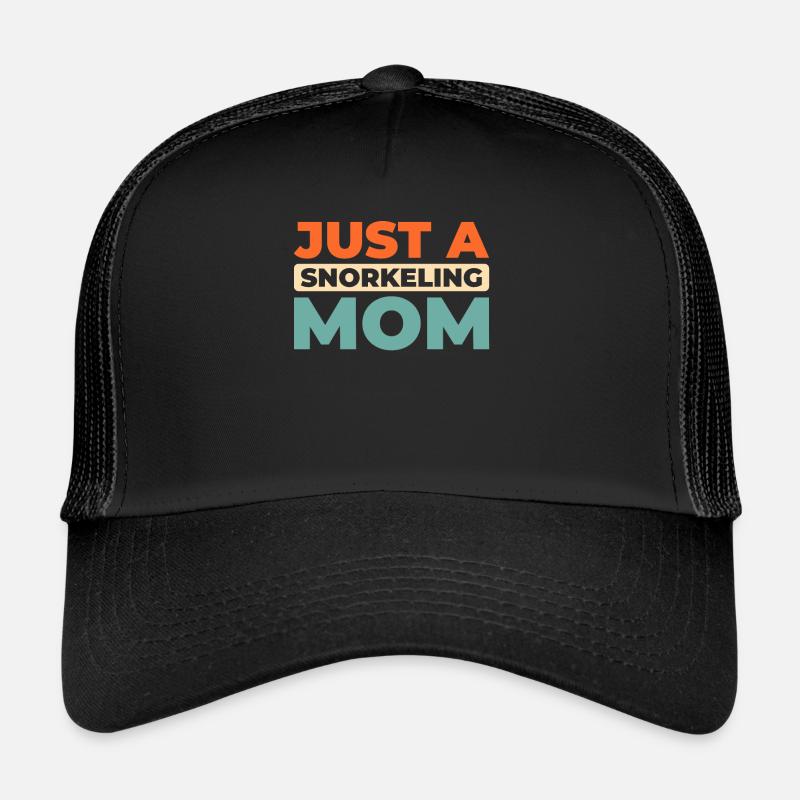 Schnorcheln : juste une maman plongeuse en apnée Casquette trucker 