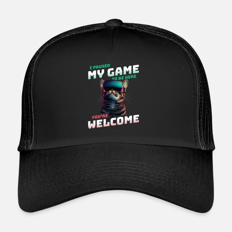 I just paused my game to be here - Katze mit VR Trucker Cap
