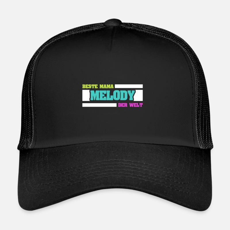 Melody als Mutter Trucker Cap