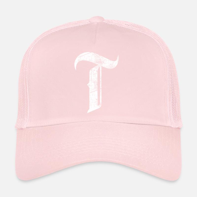 Tshirt alphabet initial T Casquette trucker 