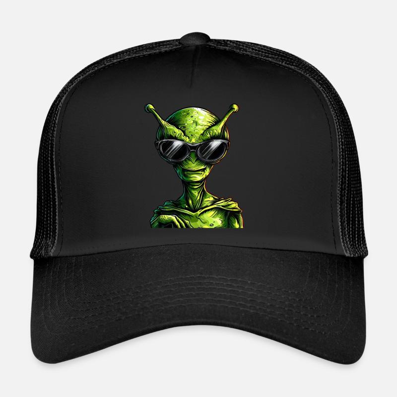 Cool Green Alien - Alien with sunglasses Trucker Cap