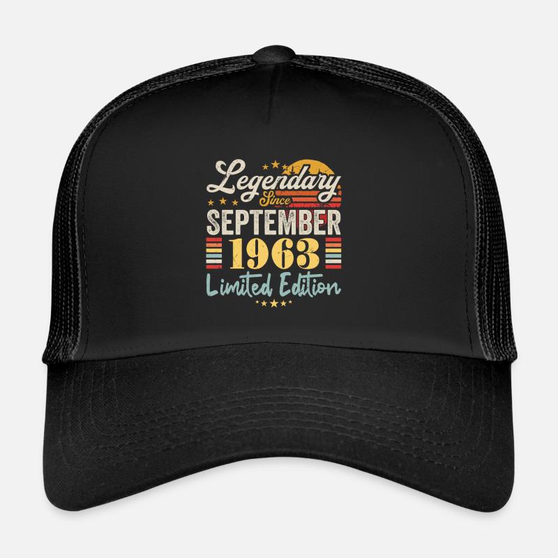 Bildunterschrift September 1963 Jubiläumsgeschenk 1963 Trucker Cap