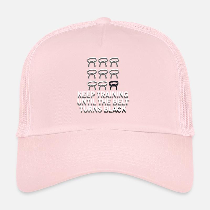 Continuez à vous entraîner jusqu’à ce que la ceinture devienne Black Martial Arts Casquette trucker 