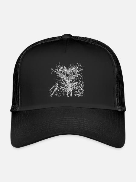 Heart in love bubbling out of hand in splash - Trucker Cap - black/black - Front