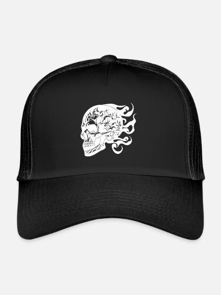 Laughing Burning Grinning Tattoo Skull - Trucker Cap - black/black - Front