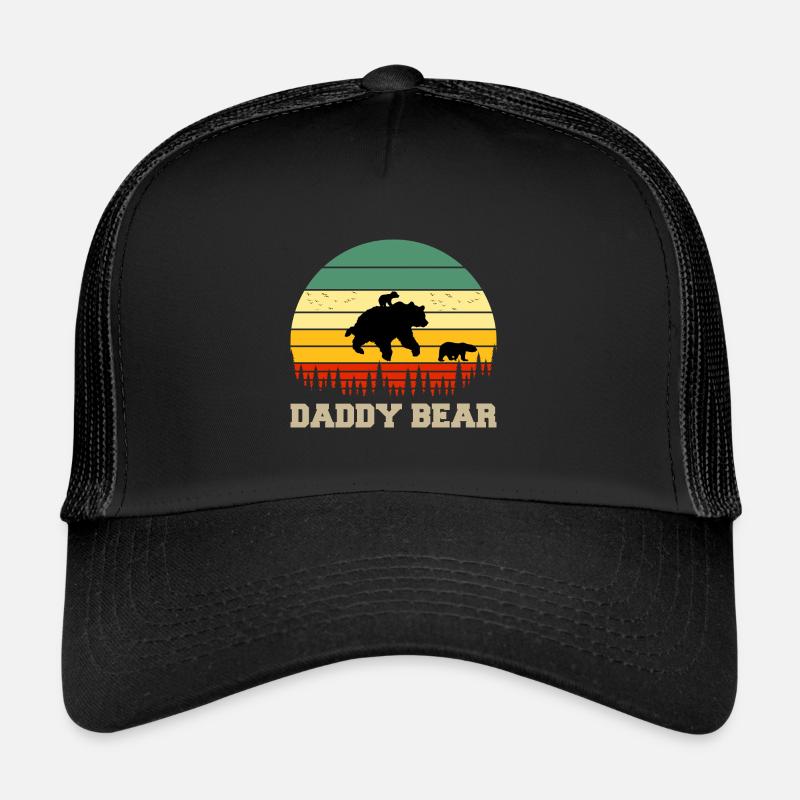 Daddy Bear climb the Mountain in Forest der Bär Trucker Cap