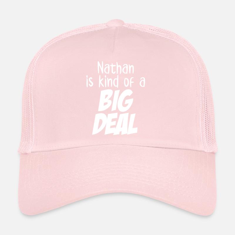 Nathan ist eine große Sache Trucker Cap