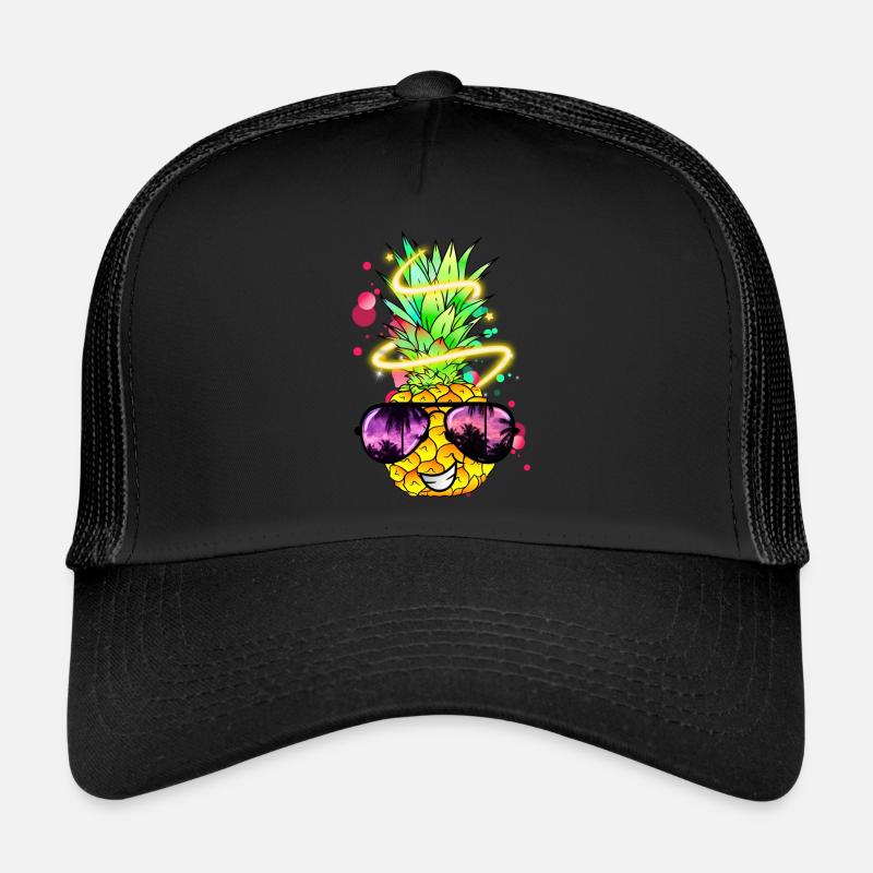 Ananas mit coolen lächeln und Sonnenbrille Trucker Cap