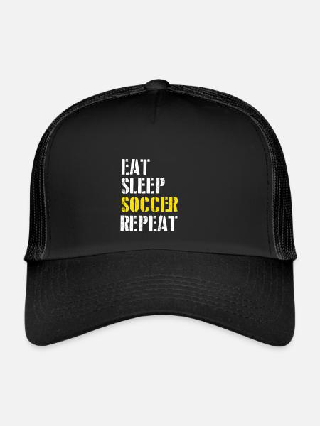 Eat. Sleep. Soccer. Repeat. - Trucker Cap - Schwarz/Schwarz