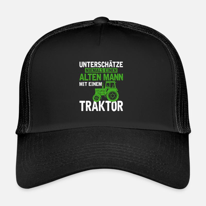 Unterschätze niemals einen alten mit einem Traktor Trucker Cap