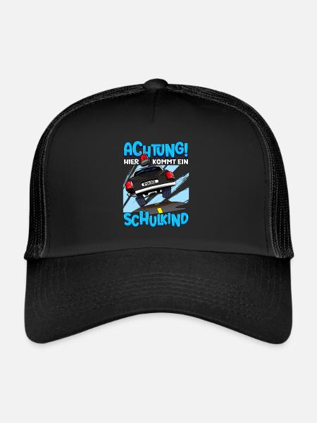 Achtung hier kommt ein Schulkind 1. Klasse - Trucker Cap - Schwarz/Schwarz - Vorne
