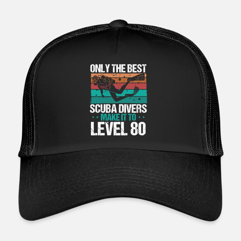 80 Scuba Diving Level 80 Year Diver Snorkeling - Trucker Cap - black/black