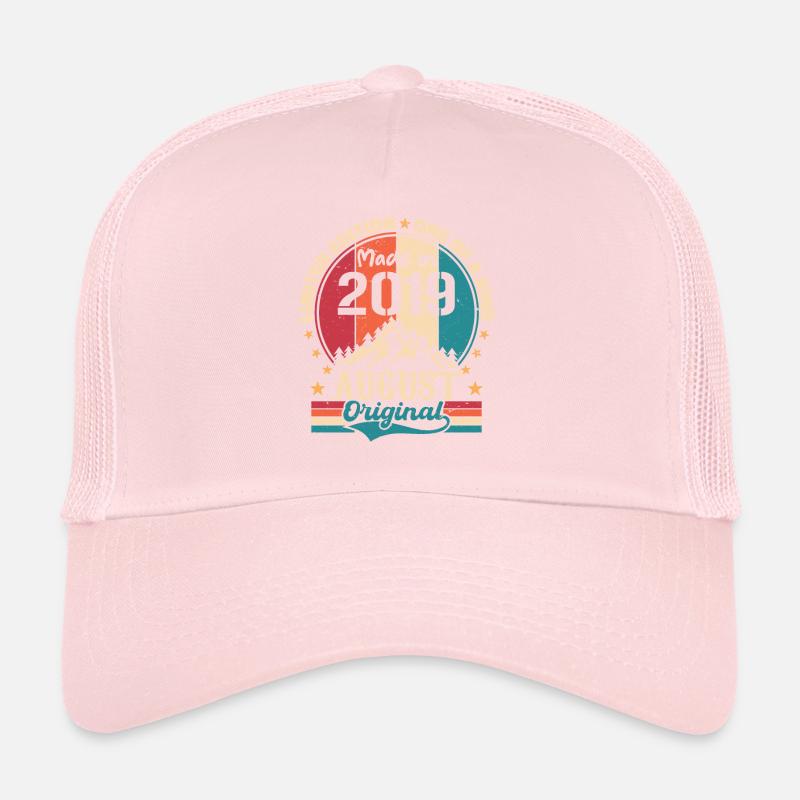 2019 August | August 2019 Geburtstag Perfekt gealtert Trucker Cap