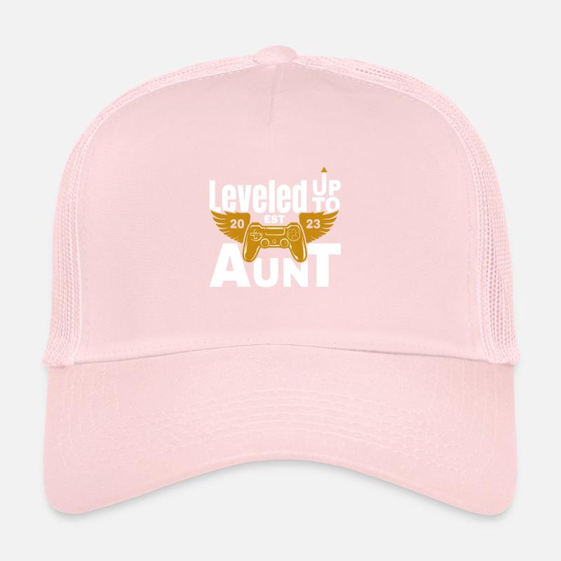Leveled Up Zur Tante 2023 Trucker Cap