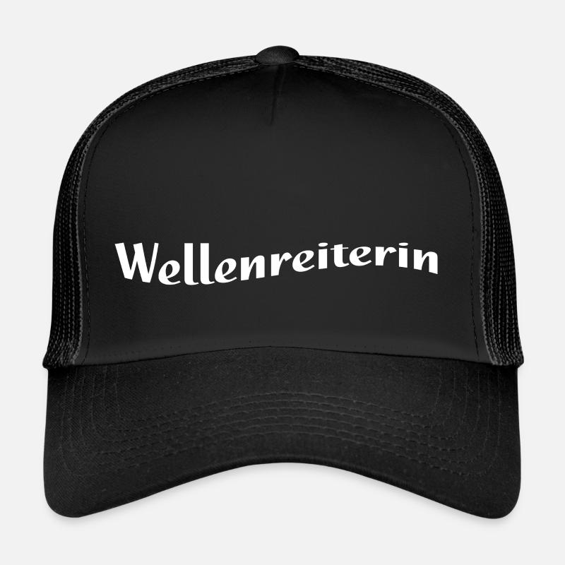Wellenreiterin Trucker Cap