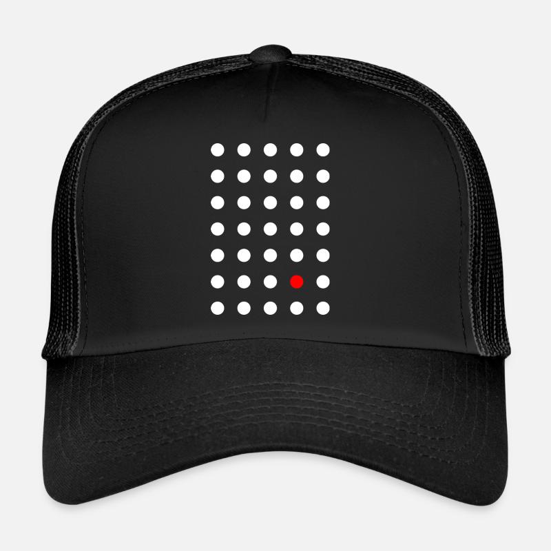 Grille à points blanches avec un solitaire rouge Casquette trucker 