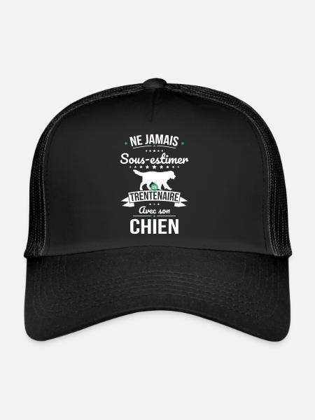 Sous-estimer un trentenaire avec son chien - Casquette trucker  - noir/noir - Devant