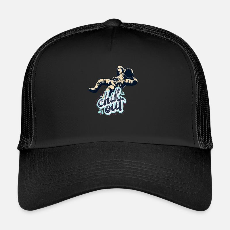 Chilling astronaut - Trucker Cap - black/black