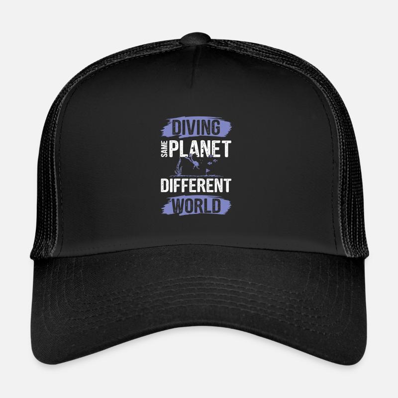 tauchen andere welt Trucker Cap