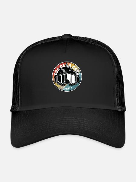 Skiing In Pas de la Casa Andorra - Trucker Cap - black/black - Front