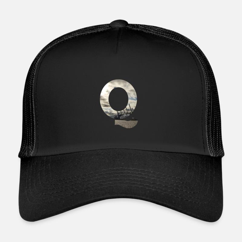 Shirt mit Buchstabe Q - Trucker Cap - Schwarz/Schwarz
