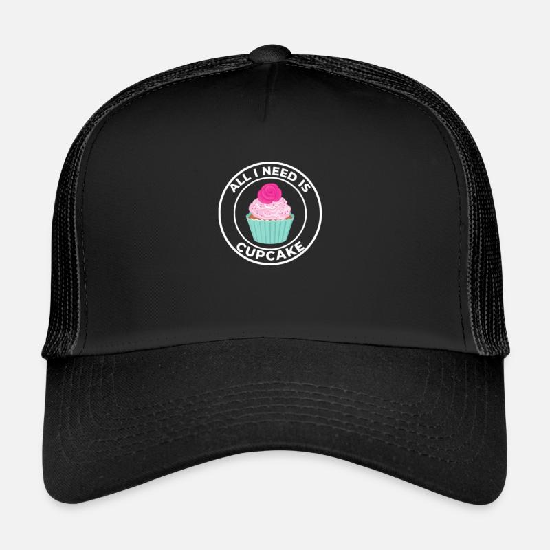 ALLES, WAS ICH BRAUCHE, IST CUPCAKE Trucker Cap