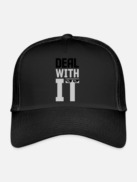Meme Traitez-le - Casquette trucker  - noir/noir - Devant
