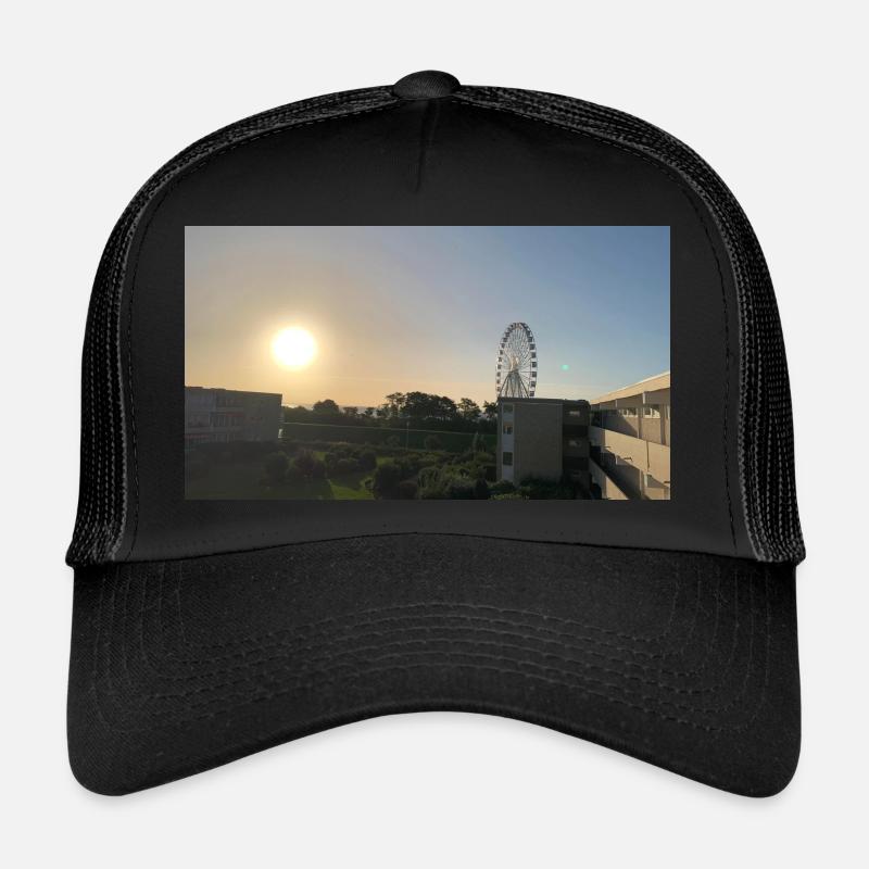 Lever de soleil à Grömitz Mer Baltique Casquette trucker 