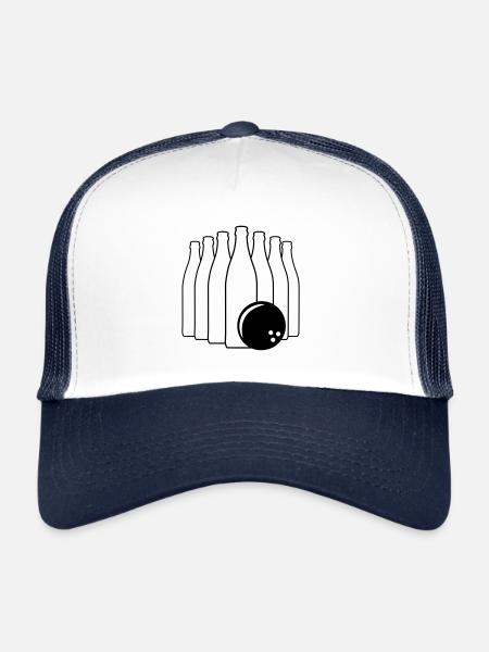 Beer bowling with bowling ball - Trucker Cap - white/navy - Front