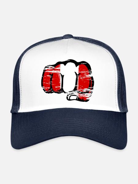 Pérou drapeau poing à la main utilisé - Casquette trucker - blanc/marine