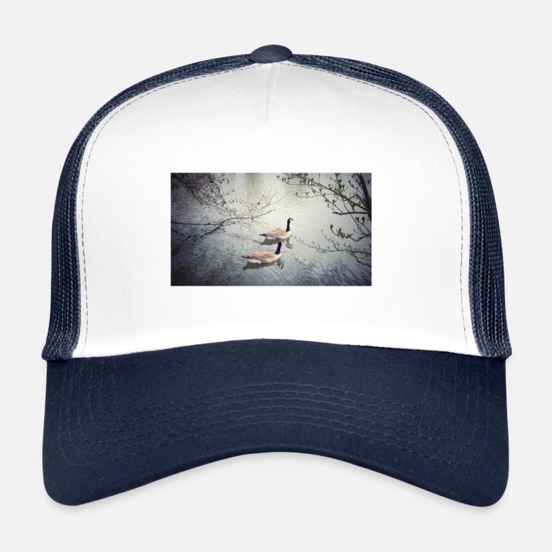 Pair of large birds - Trucker Cap - white/navy