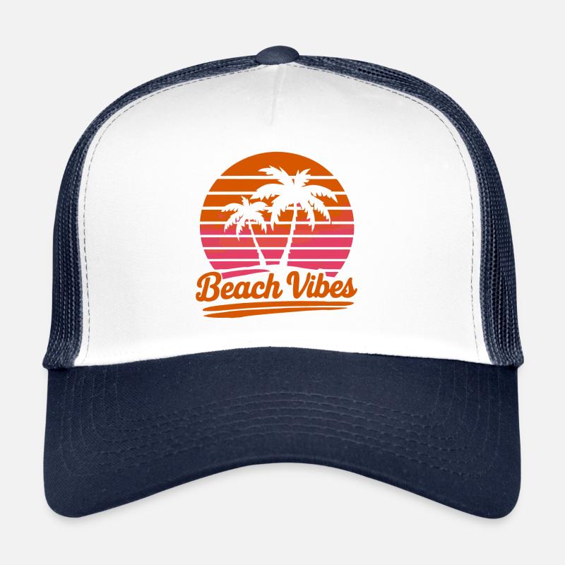 Beach Vibes Rétro Soleil Vacances Palmiers Été Casquette trucker 