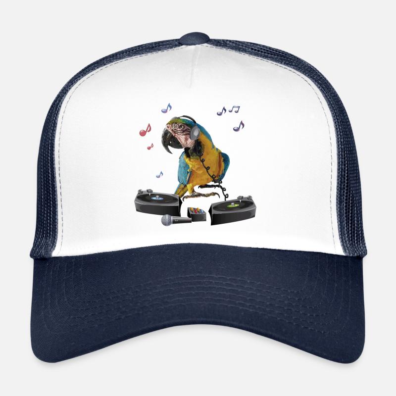 Blue-and-blue macaw Trucker Cap