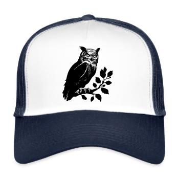 Owl on a branch – Mystical motif in vintage style - Trucker Cap - white/navy - Front