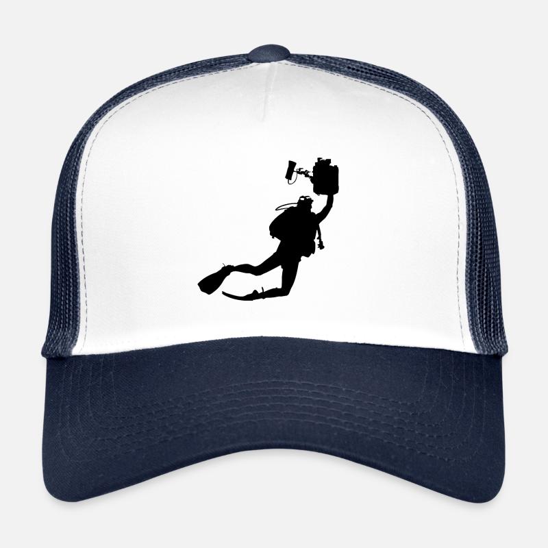 Diver with underwater camera Trucker Cap