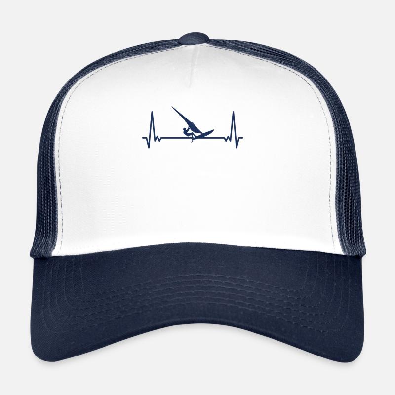 Herzschlag Surfen Windsurfen Windsurfer EKG Trucker Cap