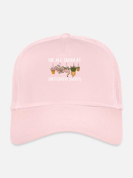 Gardening Growth Inspiration Tee - Trucker Cap - pale pink - Front